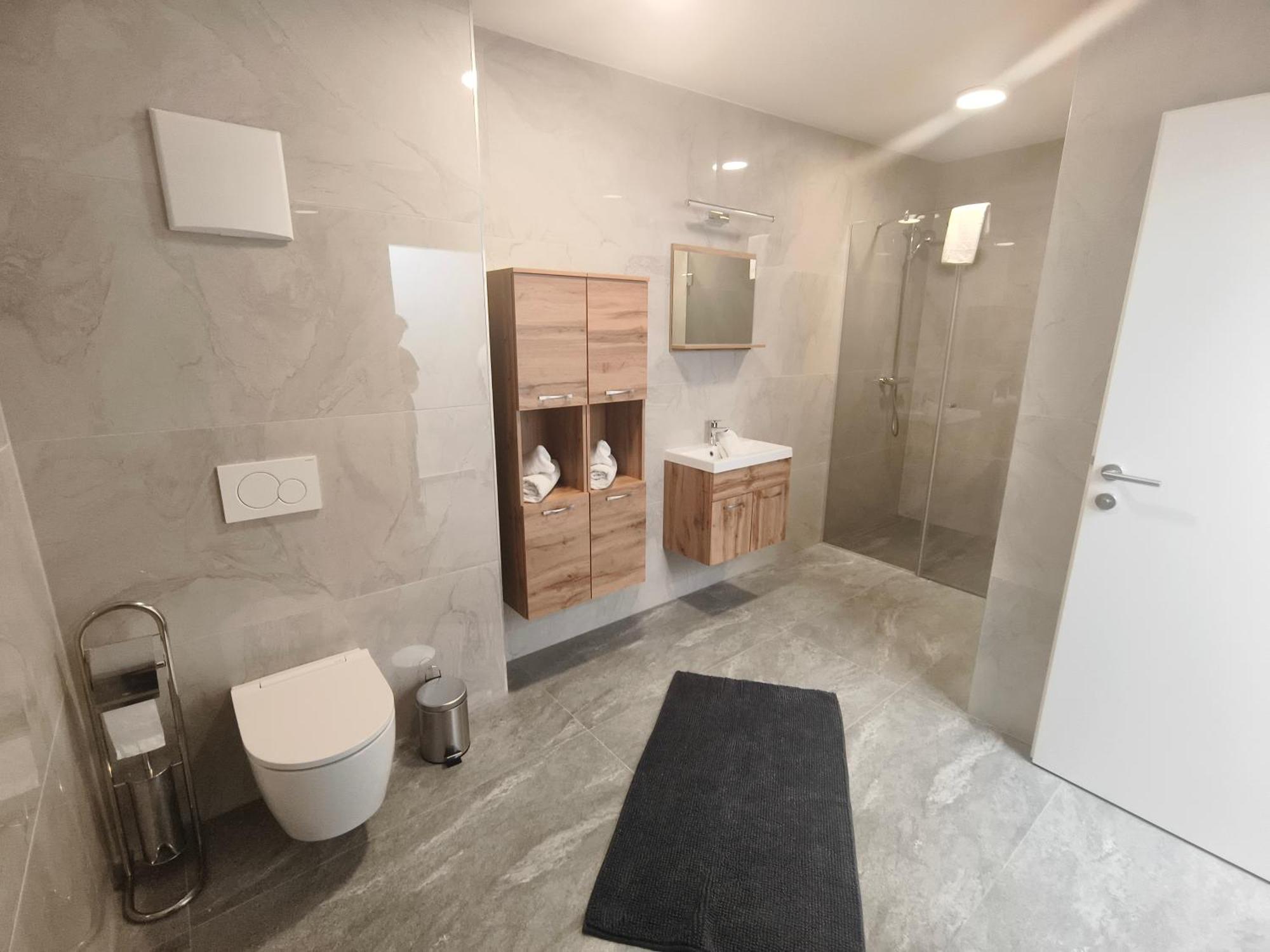 Triplex Appartements โคลสเตนอบวร์ก ภายนอก รูปภาพ